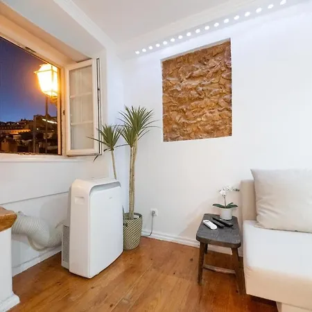 Alfama, The Heart Of Fado - Minutes From Tram 28 Apartamento Lisboa
