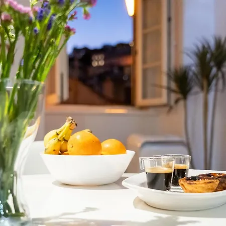 Daire Alfama, The Heart Of Fado - Minutes From Tram 28 *